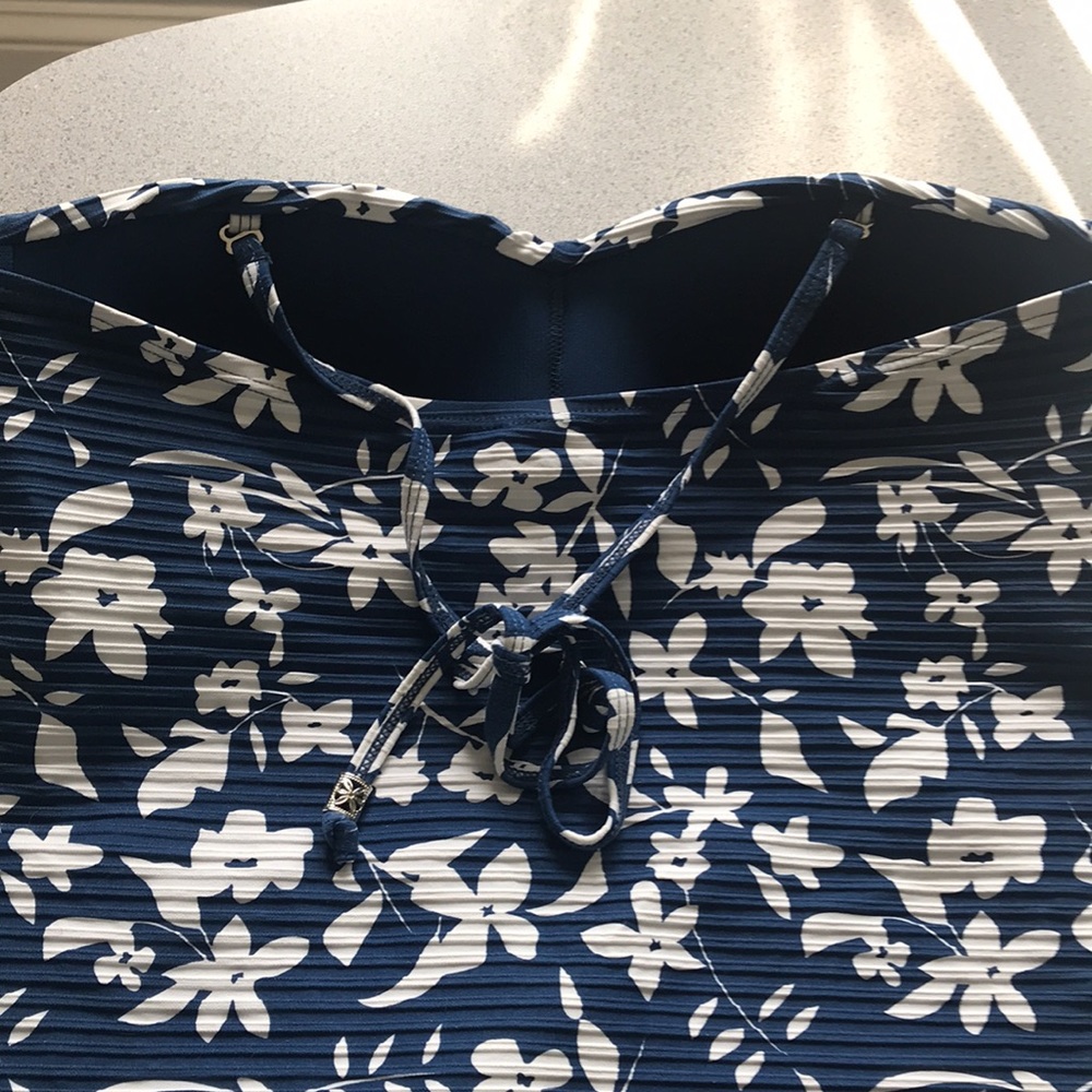 Tankini - Picture 8 of 10